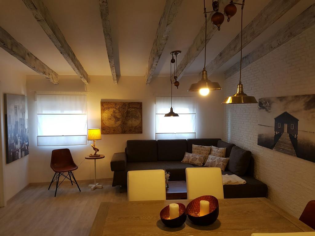 Apartamentos Madrid Centro B Экстерьер фото