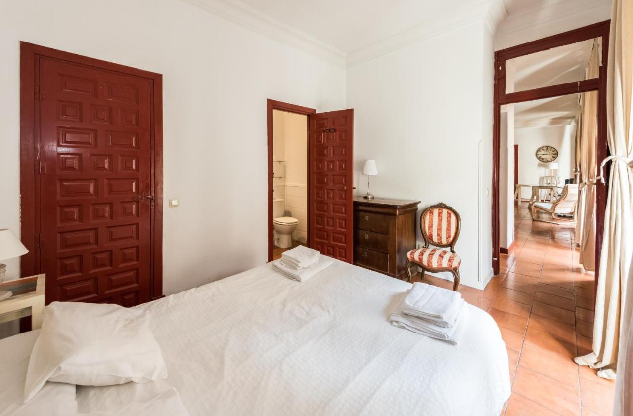 Apartamentos Madrid Centro B Экстерьер фото